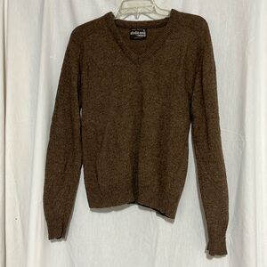 Vintage Studio One by Campus raglan sleeves v-neck sweater 70% wool size M